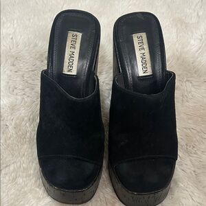 Steve Madden Black Suede Platform Mules